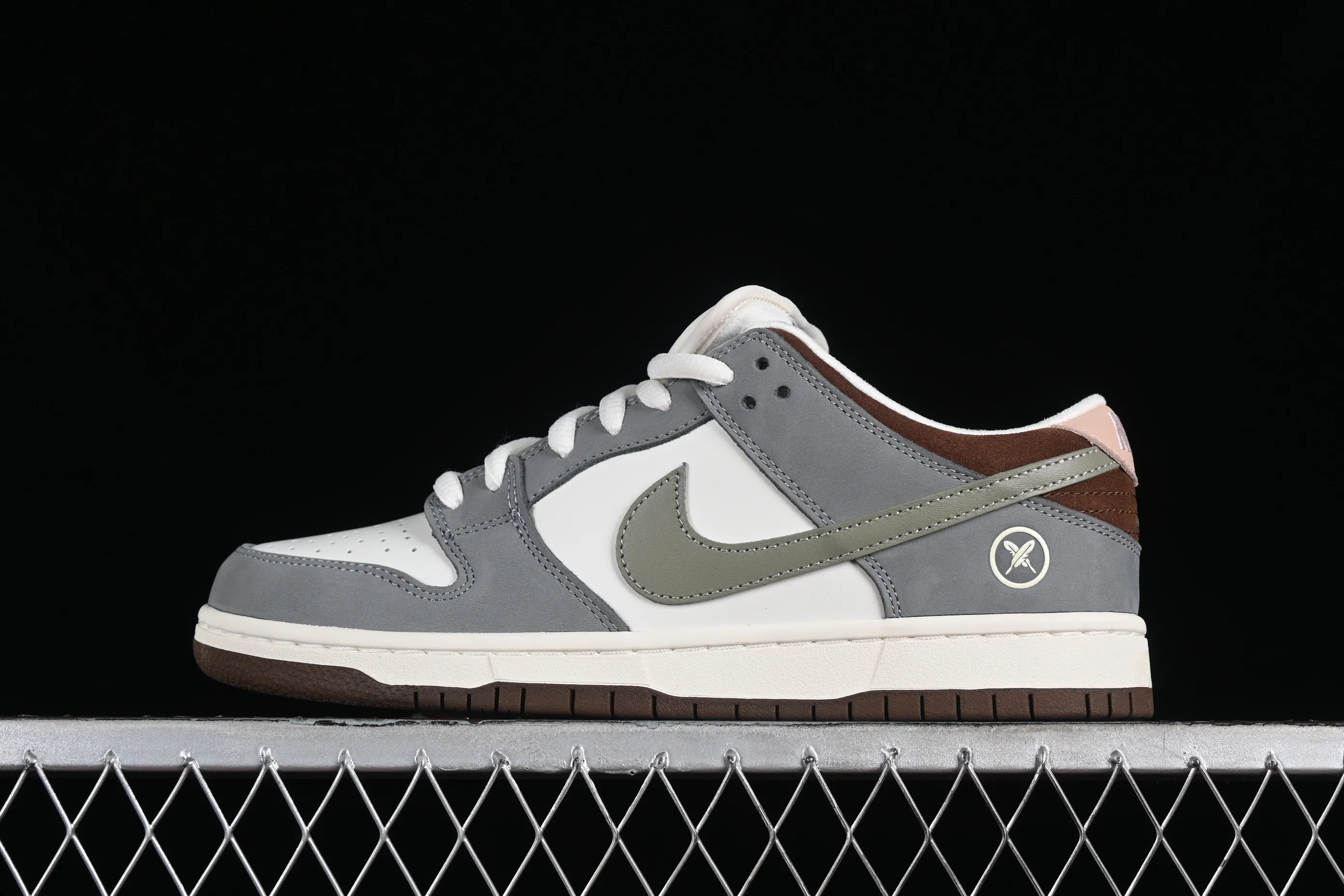 All categories Nk SB Dunk Series Nk SB Dunk Low Low-top sneakers Foreign trade version Yuto Horigome x Nk SB Dunk Low joint model SB low-top casual sports skateboard shoes FQ1180-001